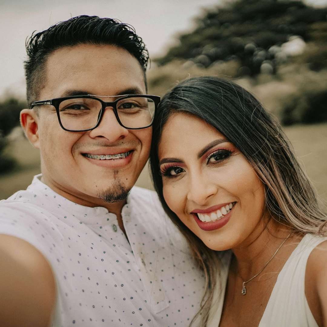 <em>Andrés R. </em>